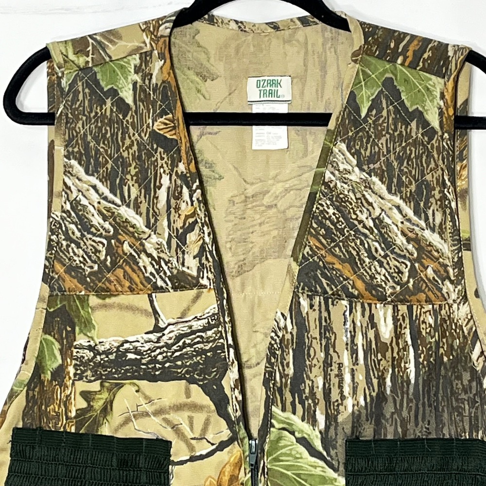 Ozark Trail Mens Small Realtree Camo Hunting Vest Zip Front Game Bag Shell Loops - Picture 3 of 7